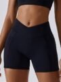 Découvrez l'Essentiel : 4 Raisons d'Adopter le Short Sport Ultra-Confort pour Femme ! 4