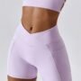Découvrez l'Essentiel : 4 Raisons d'Adopter le Short Sport Ultra-Confort pour Femme ! 2 Short Sport Ultra-Confort pour Femme -violet !